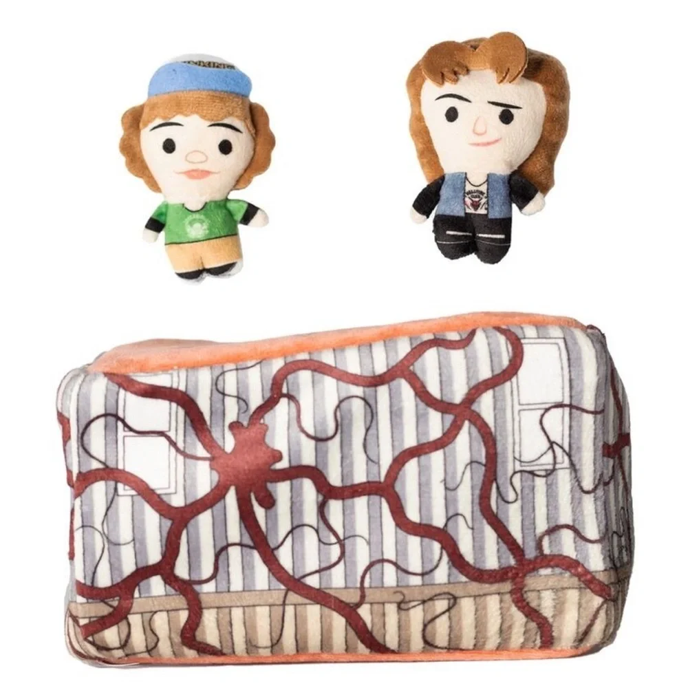 Stranger Things nwt stranger